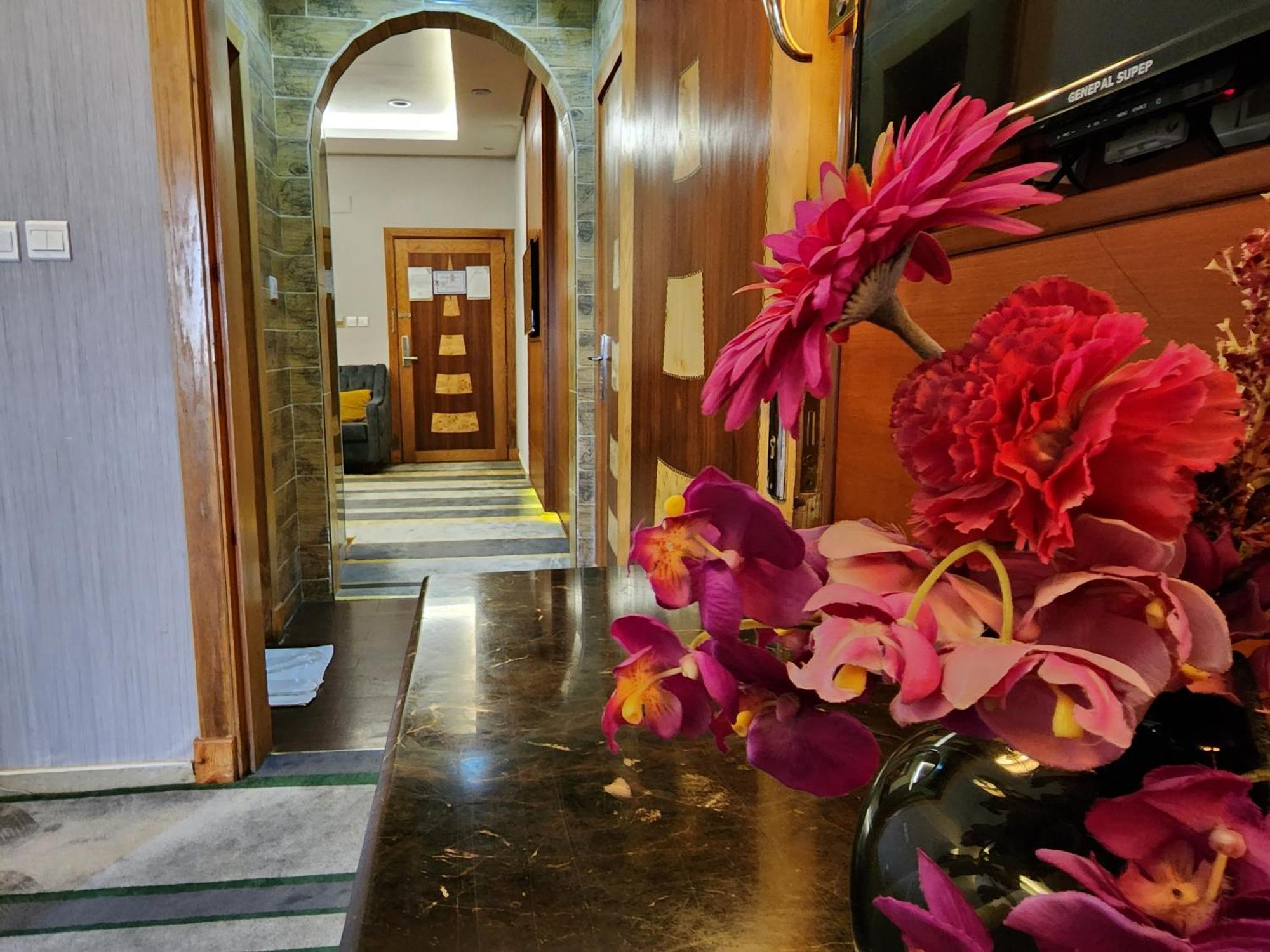 Shaty Alhayat Hotel Suites ジェッダ エクステリア 写真