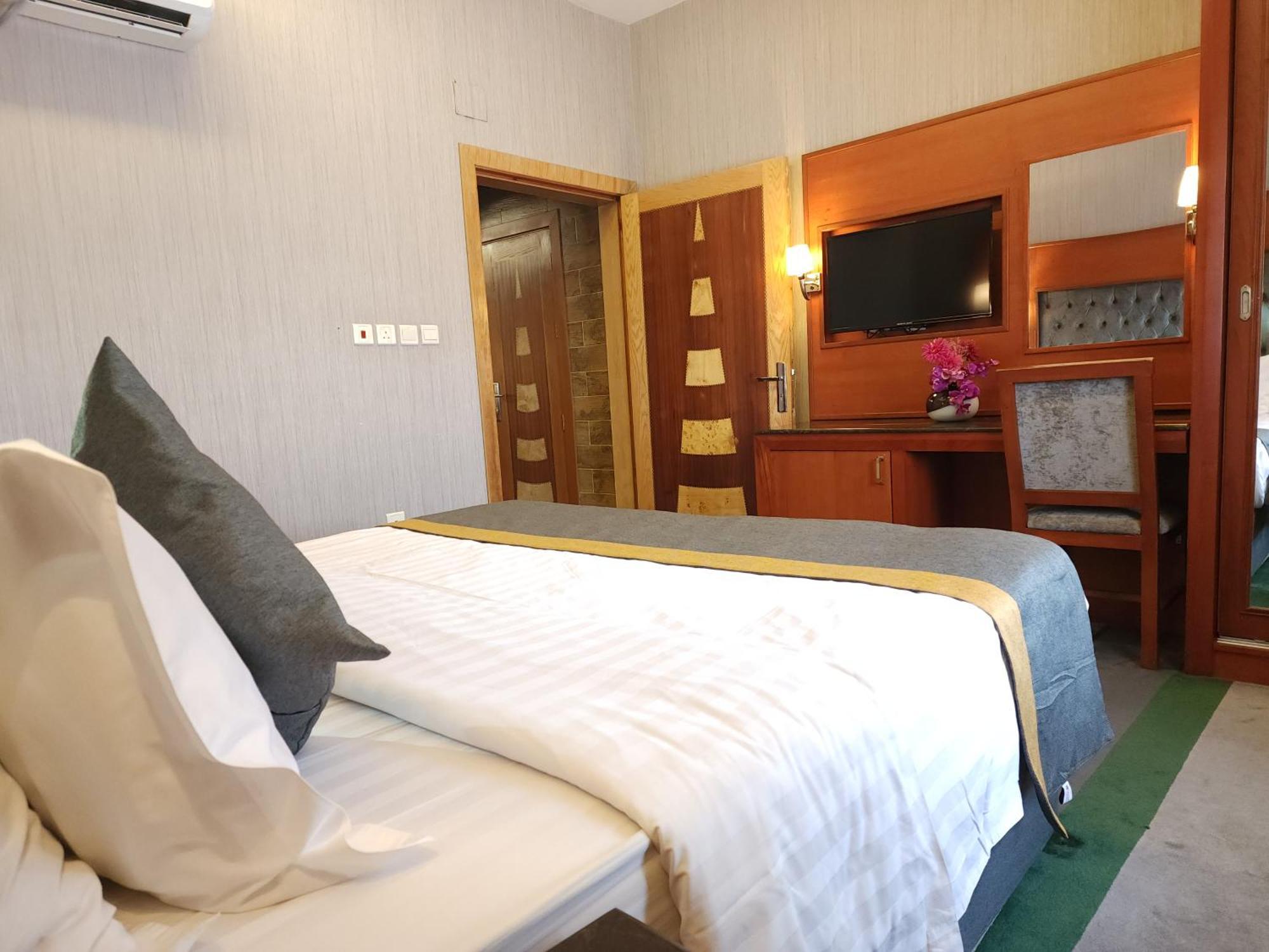 Shaty Alhayat Hotel Suites ジェッダ エクステリア 写真